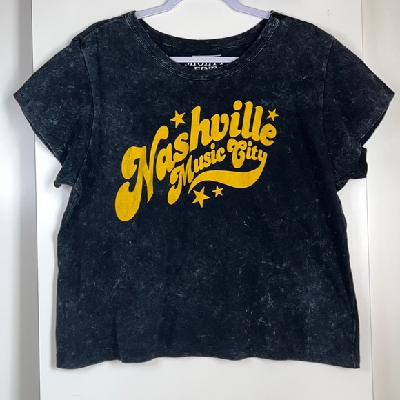 Mighty Fine Tops - Mighty Fine black Nashville t-shirt